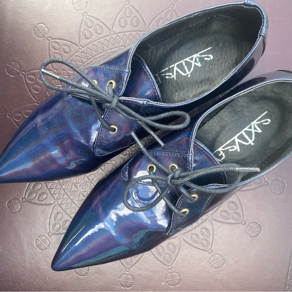 Sixtyseven Iridescent Navy Women's Flats